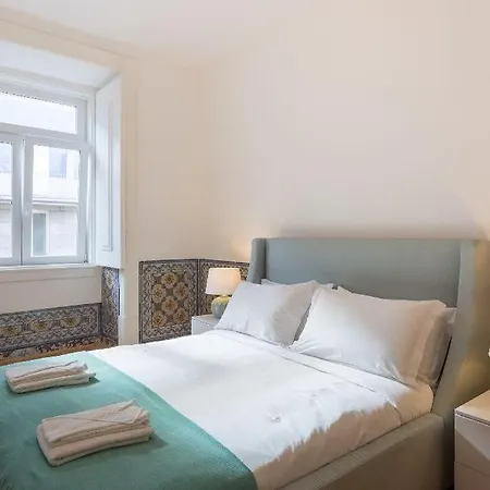 Chiado Apartman *