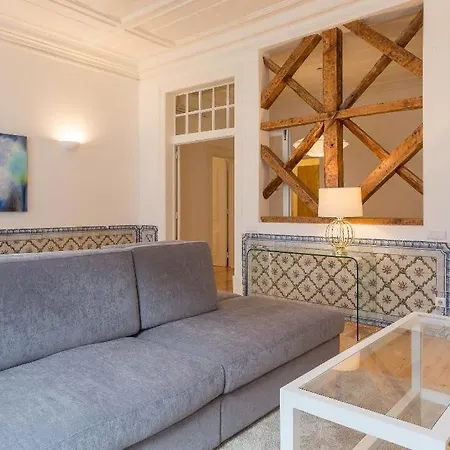 Chiado Apartman *